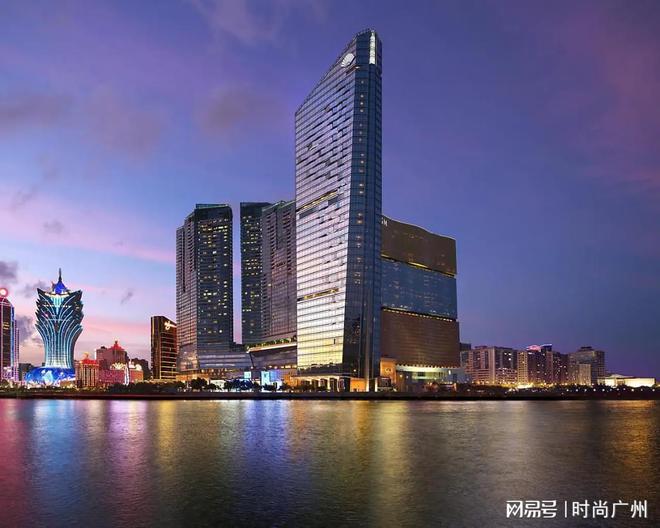 2025年新澳门天天开彩,探索新澳门未来，2025年天天开彩的机遇与挑战