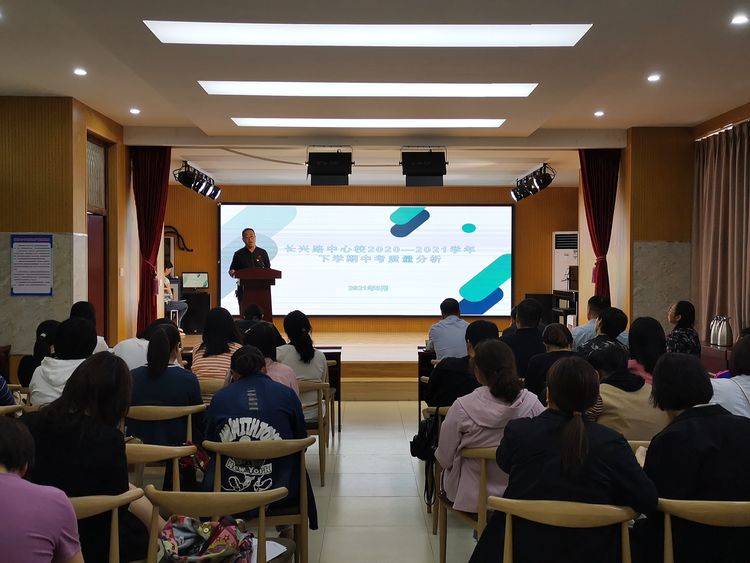 2025香港正版资料免费大全精准,香港正版资料免费大全精准，探索未来的蓝图与机遇