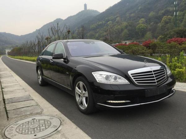 2012款奔驰s350,探索卓越，2012款奔驰S350的卓越性能与豪华体验