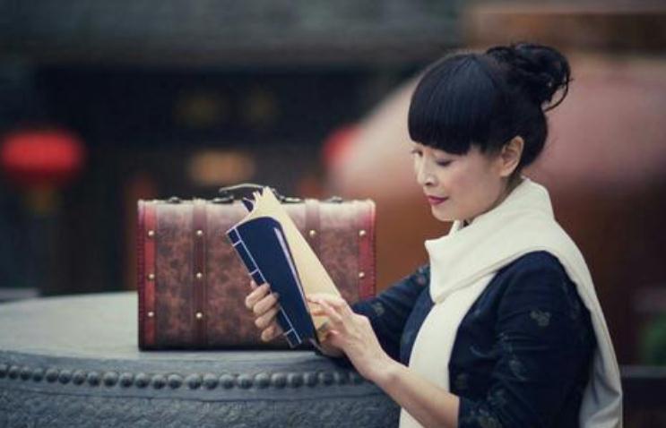 向正富杨清兰最新消息,向正富与杨清兰，最新消息与深度解读