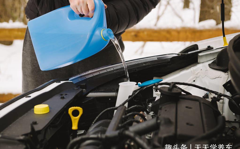 防冻液可以混用吗,防冻液可以混用吗？解析汽车防冻液的兼容性问题