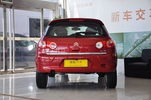 东风雪铁龙c2三厢,东风雪铁龙C2三厢，经典设计与卓越性能的完美结合