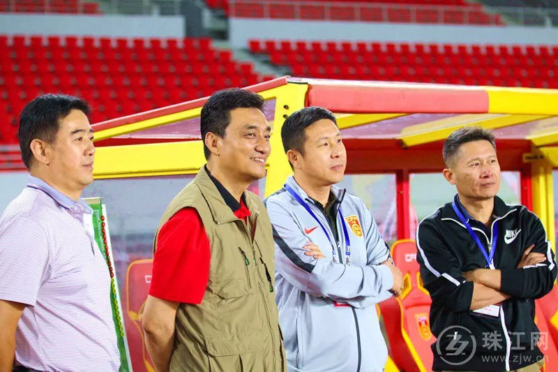 澳门一码一肖一待一中今晚,澳门一码一肖一待一中今晚的秘密与期待