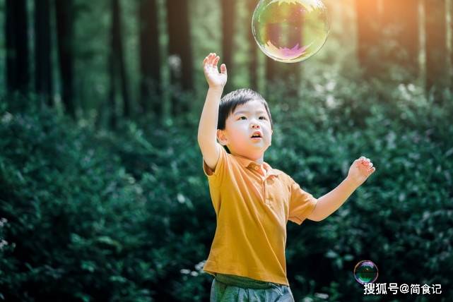7777788888王中王凤凰网,王中王凤凰网，数字背后的故事与凤凰展翅的力量