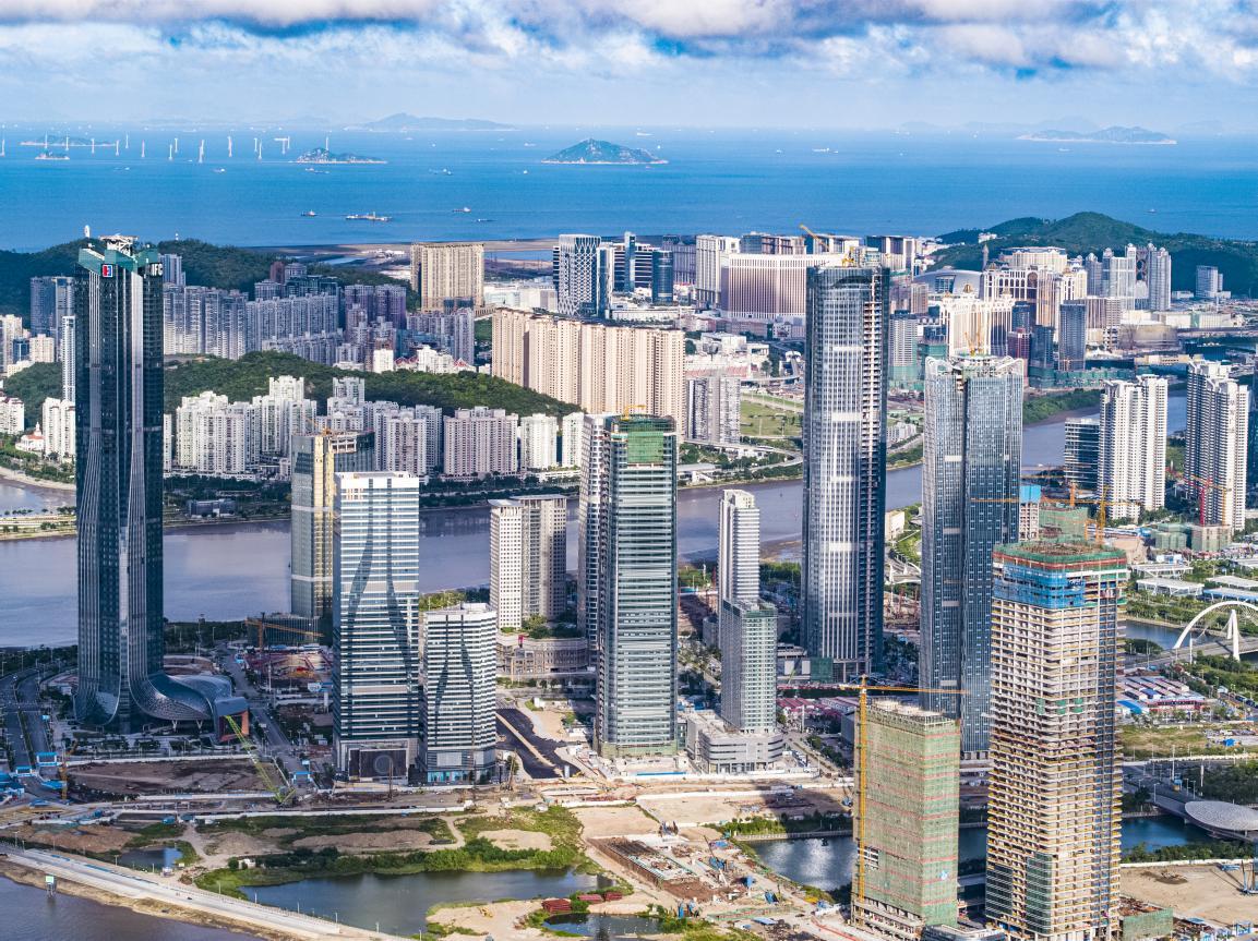 2025新澳门六开彩今晚资料,探索2025新澳门六开彩，今晚资料的深度解析